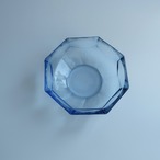 氷のようなガラスの器