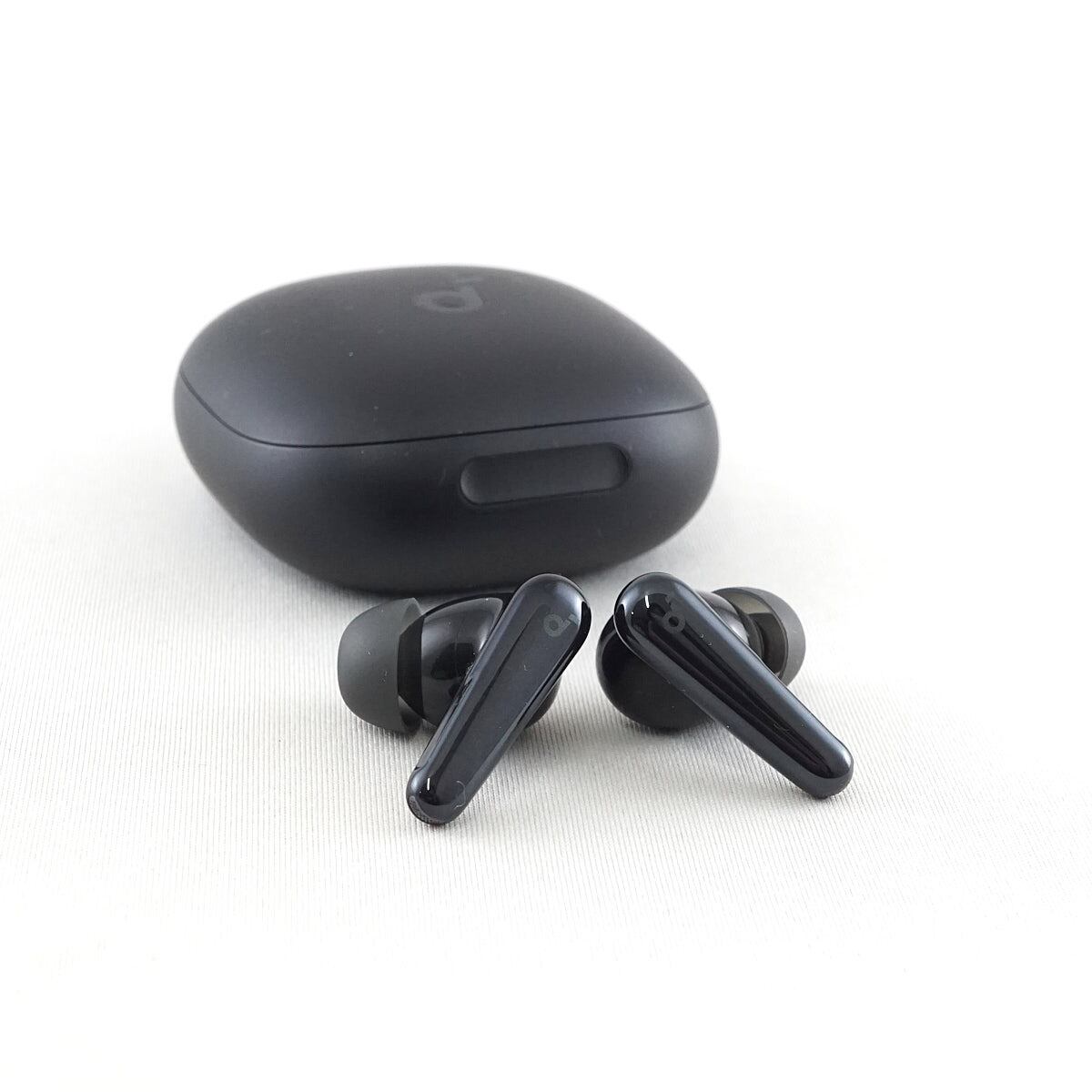 SONY WF-1000XM4 充電ケースのみ USED美品 ワイヤレスイヤホン