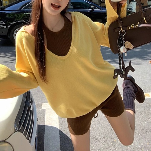 【3点セット】Vネックニットパーカー＋ホルターネックトップス＋ショートパンツ ・72283