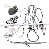 社交ダンス 小物 まとめ売り セット シニヨン ネックレス ヘアオーナメント 黒 つけ毛 つけ髪 アクセサリー チョーカー デモ 競技 パーティ 発表会 ブラック系 ブラウン系 発表会用 パーティ用 アクセサリーセット ヘアアクセサリー ネックレスセット マルチアクセサリー 小物セット シニヨン用 ダンスイベント 黒色系アクセサリー