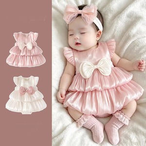 【BABY】蝶結び付きケーキロンパース