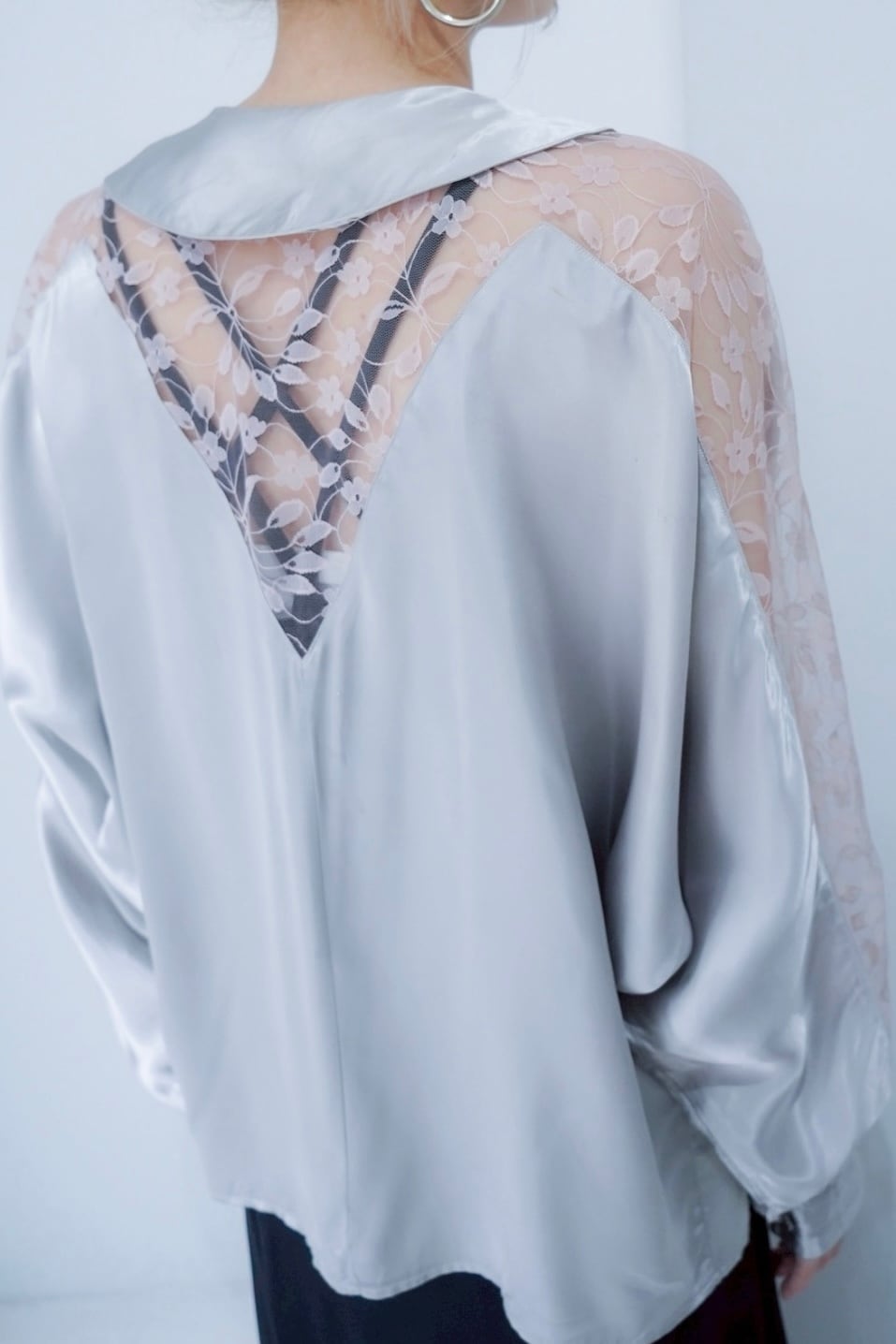 flower lace switching blouse