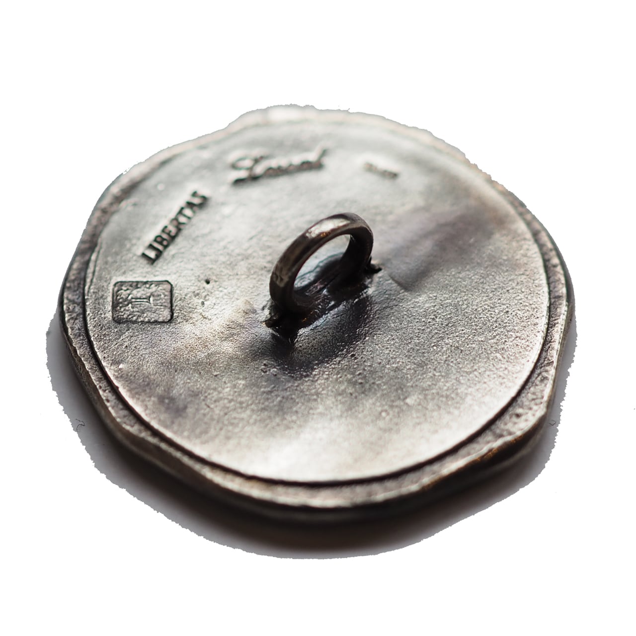 シーリングリベルタス L シルバー / コンチョボタン | LIBERTAS TOKYO