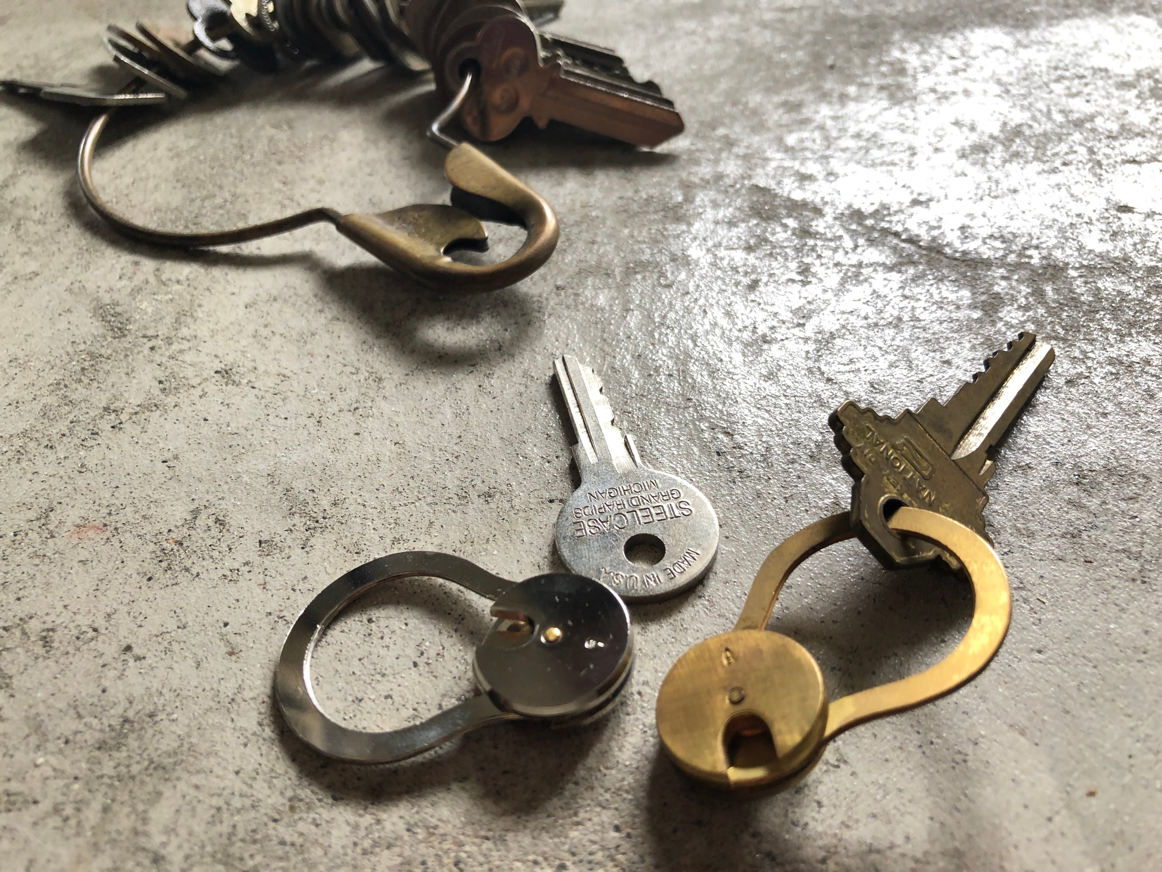 ボタンワークス　キーリング Button Works ボタンワークス Revolving Key Ring | Button Works