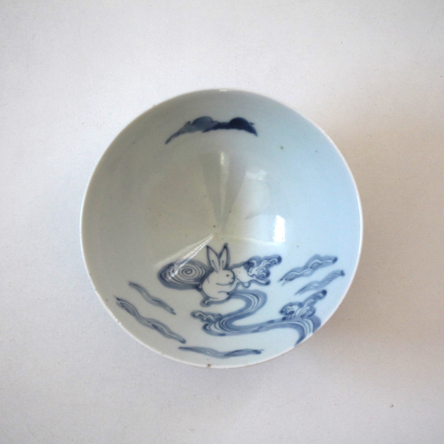 古伊万里　波乗りうさぎ陽刻　唐子山水文 古伊万里 波乗りうさぎ陽刻 唐子山水文 - メルカリ