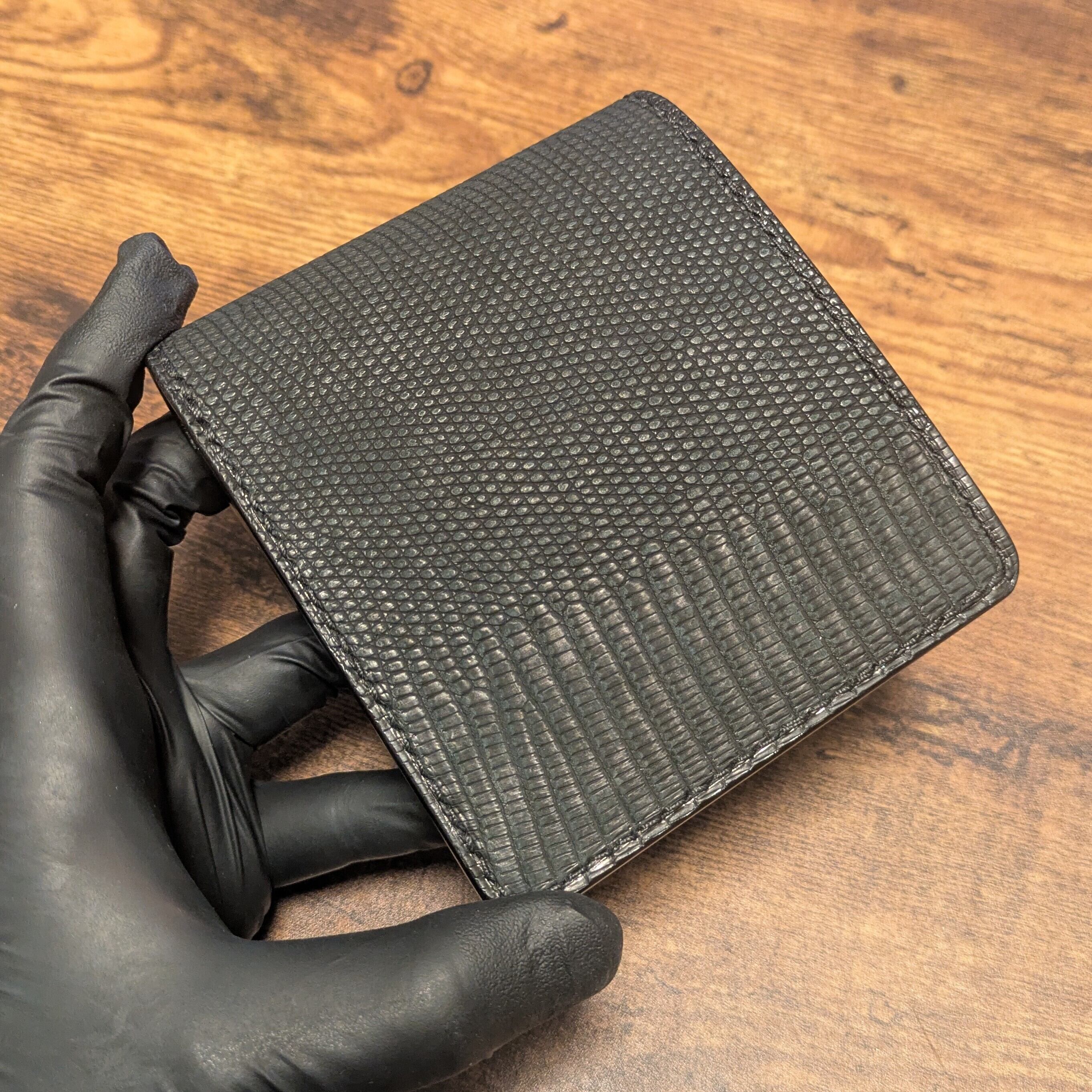 ハーフウォレット ヌバックリザード～Billfold wallet nubuck lizard