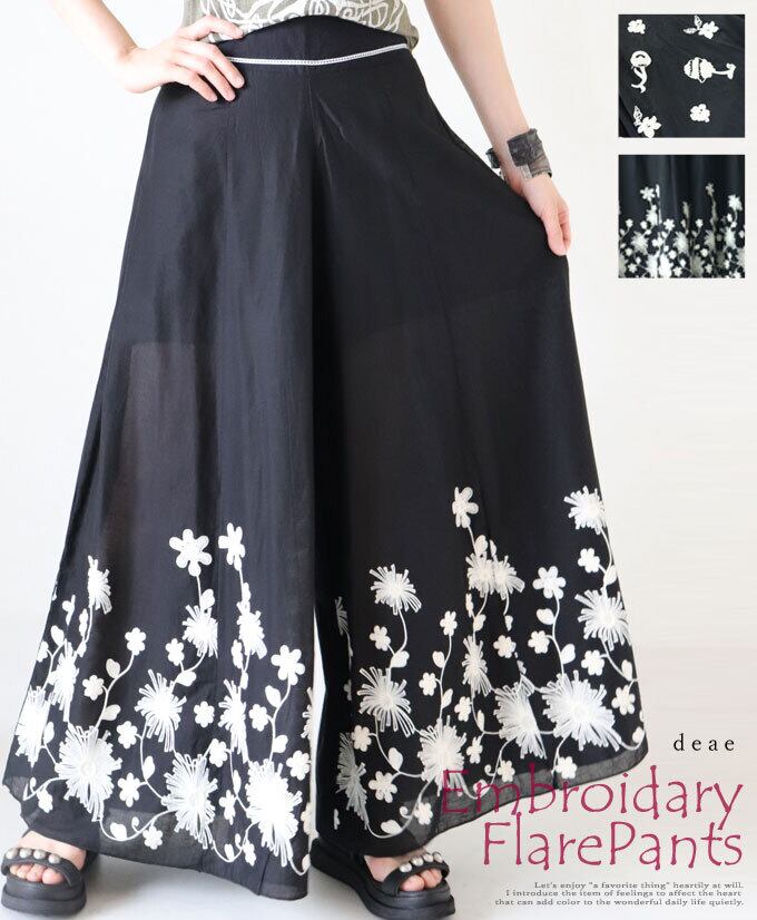 DEAE パンツ ワイド フレア 刺繍 モノトーン エスニック オリエンタル 大人ナチュラル「モノトーン刺繍で凛と華やぐ ふんわりフレアパンツ」dc10126