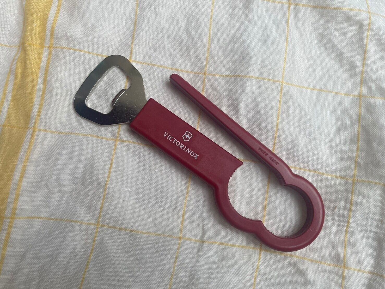 VICTORINOX PETボトルオープナー＆栓抜き | PADDY'S