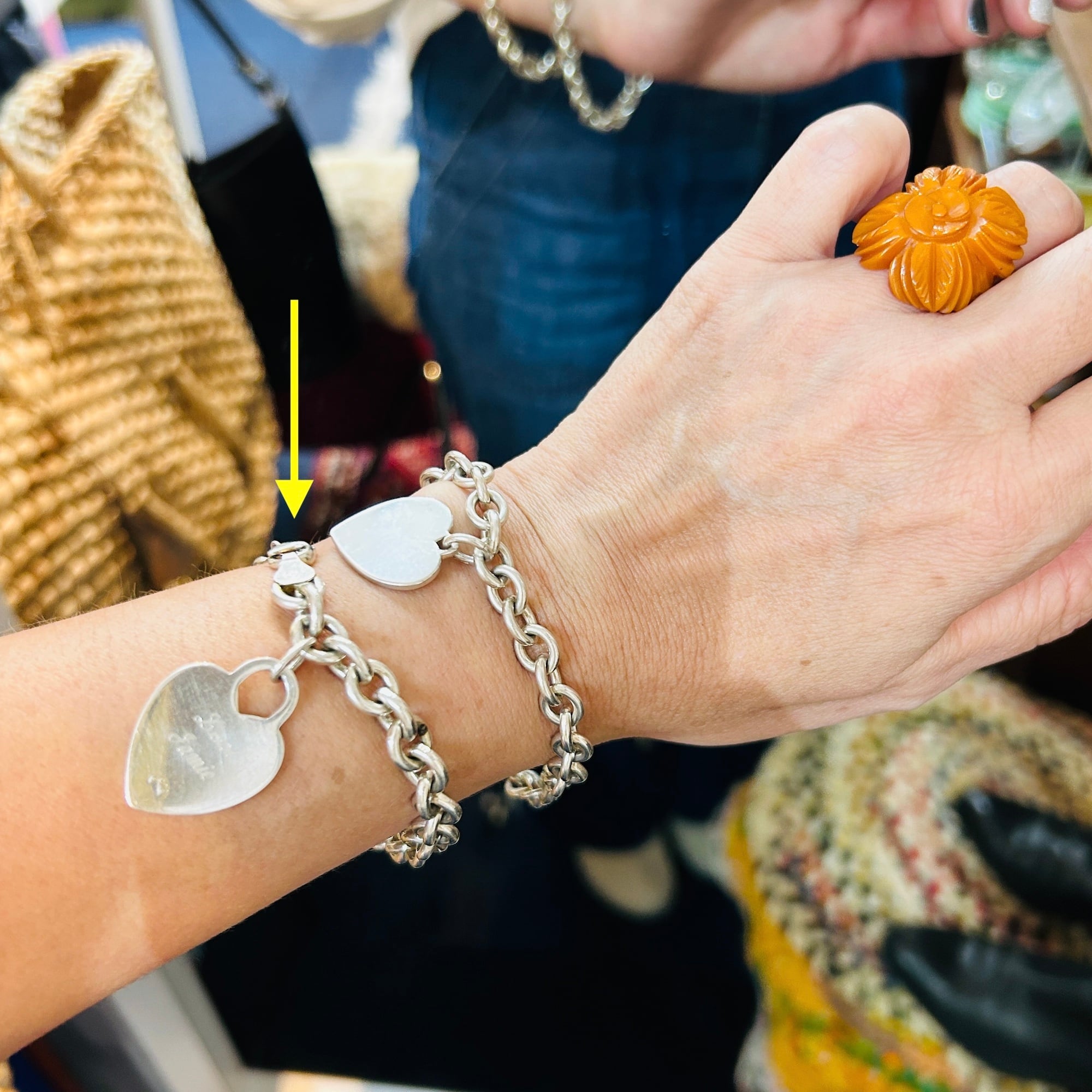 ビンテージ シェル装飾の三重シルバーバングル シルバー925 【公式通販】