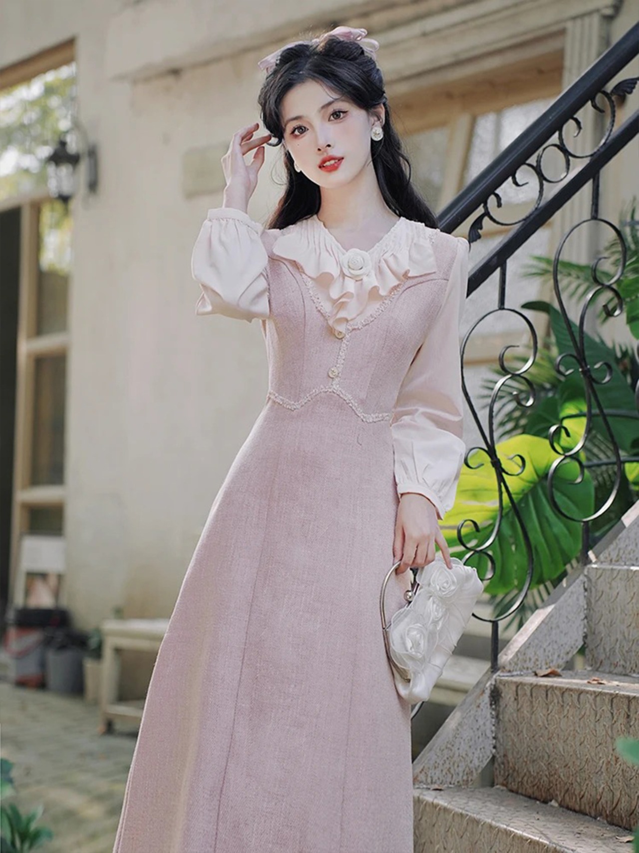【0156】Frill V-neck Cotton Long Sleeve Dress