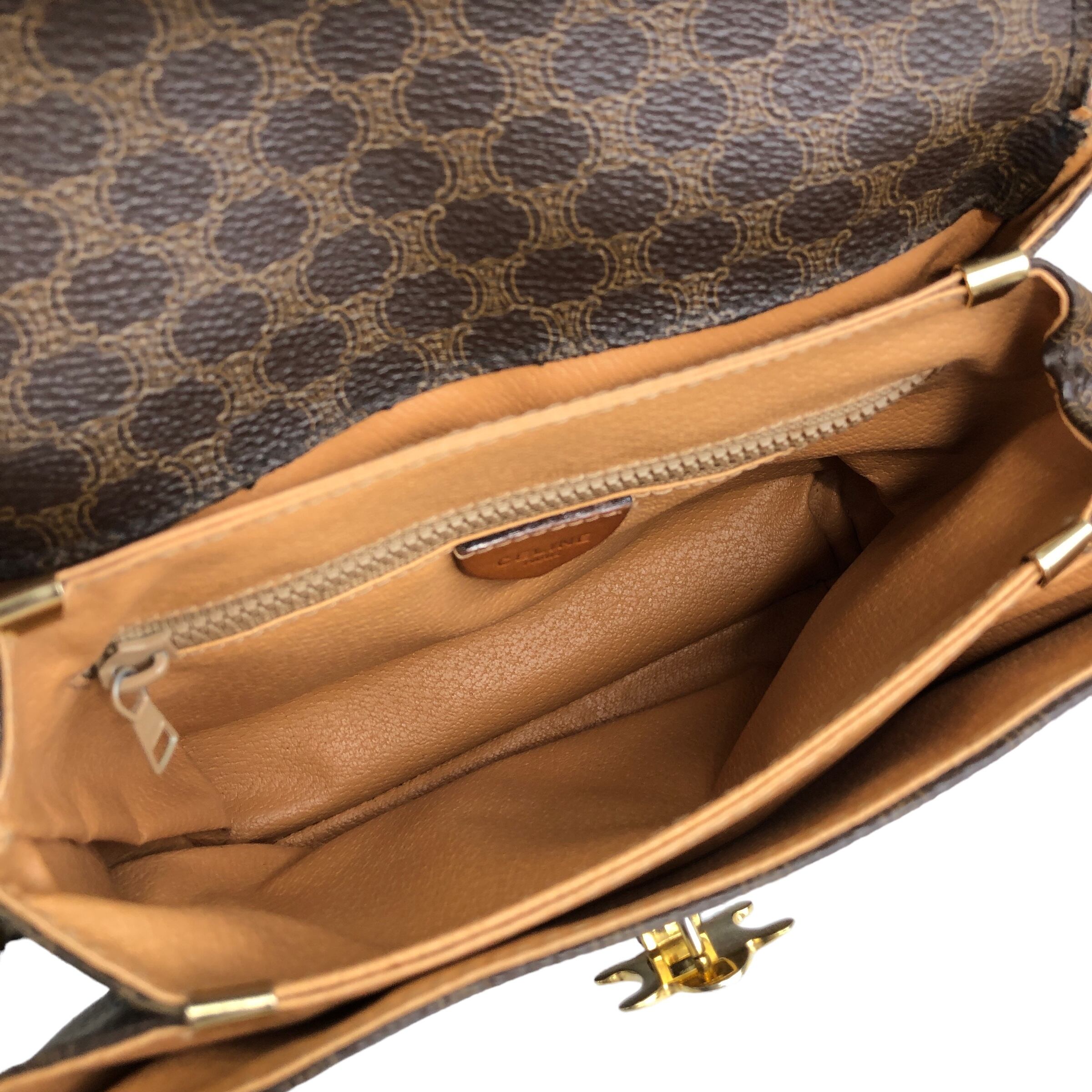 CELINE セリーヌ マカダム トリオンフ レザー ショルダーバッグ