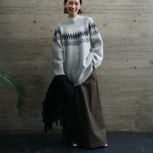 メッシュローゲージニット