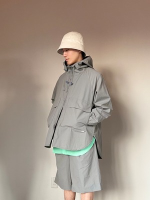 amne アンヌ【NYLON useful hoodie】