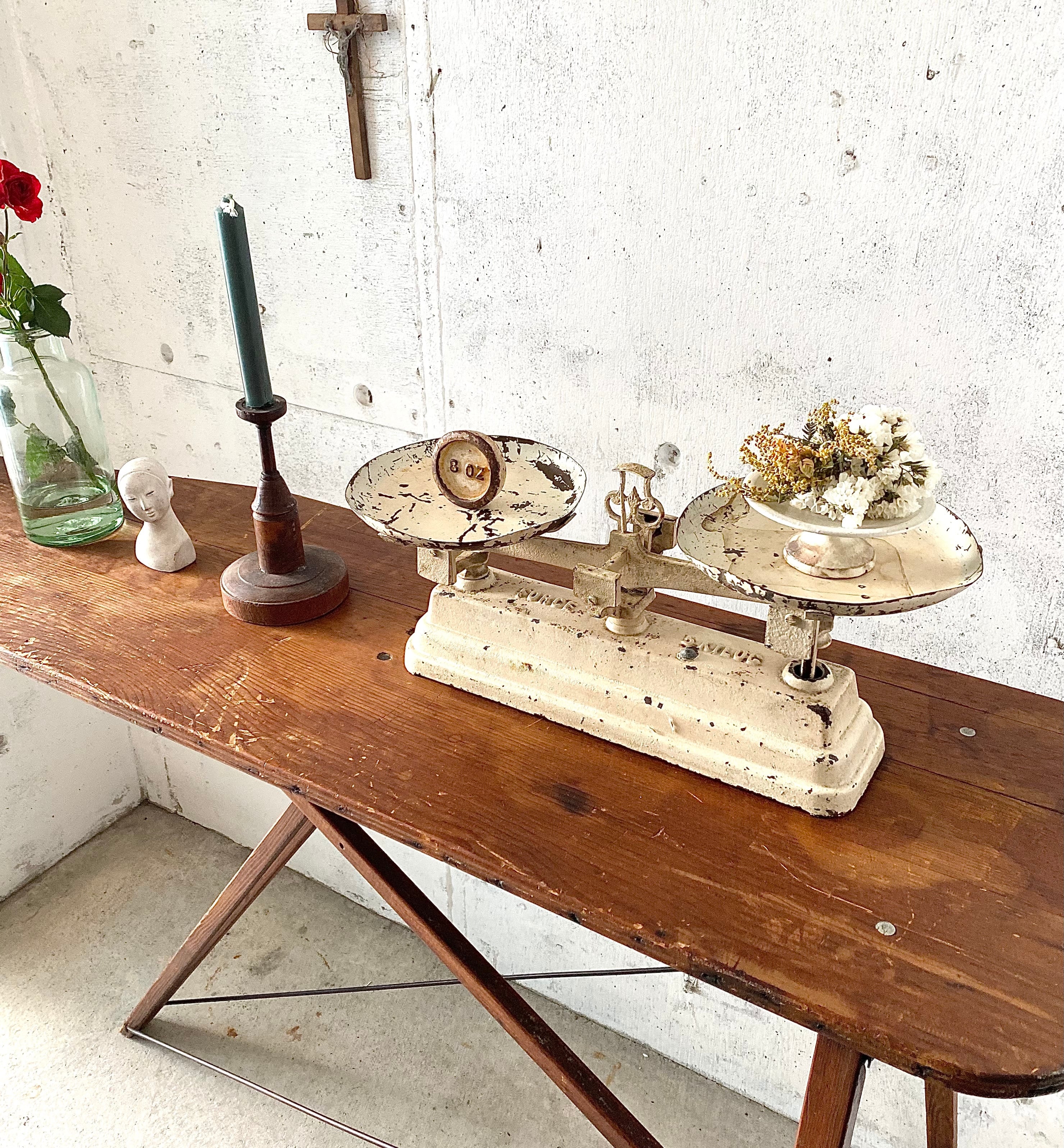 シャビーシックな天秤台[古道具] | giraffes craft