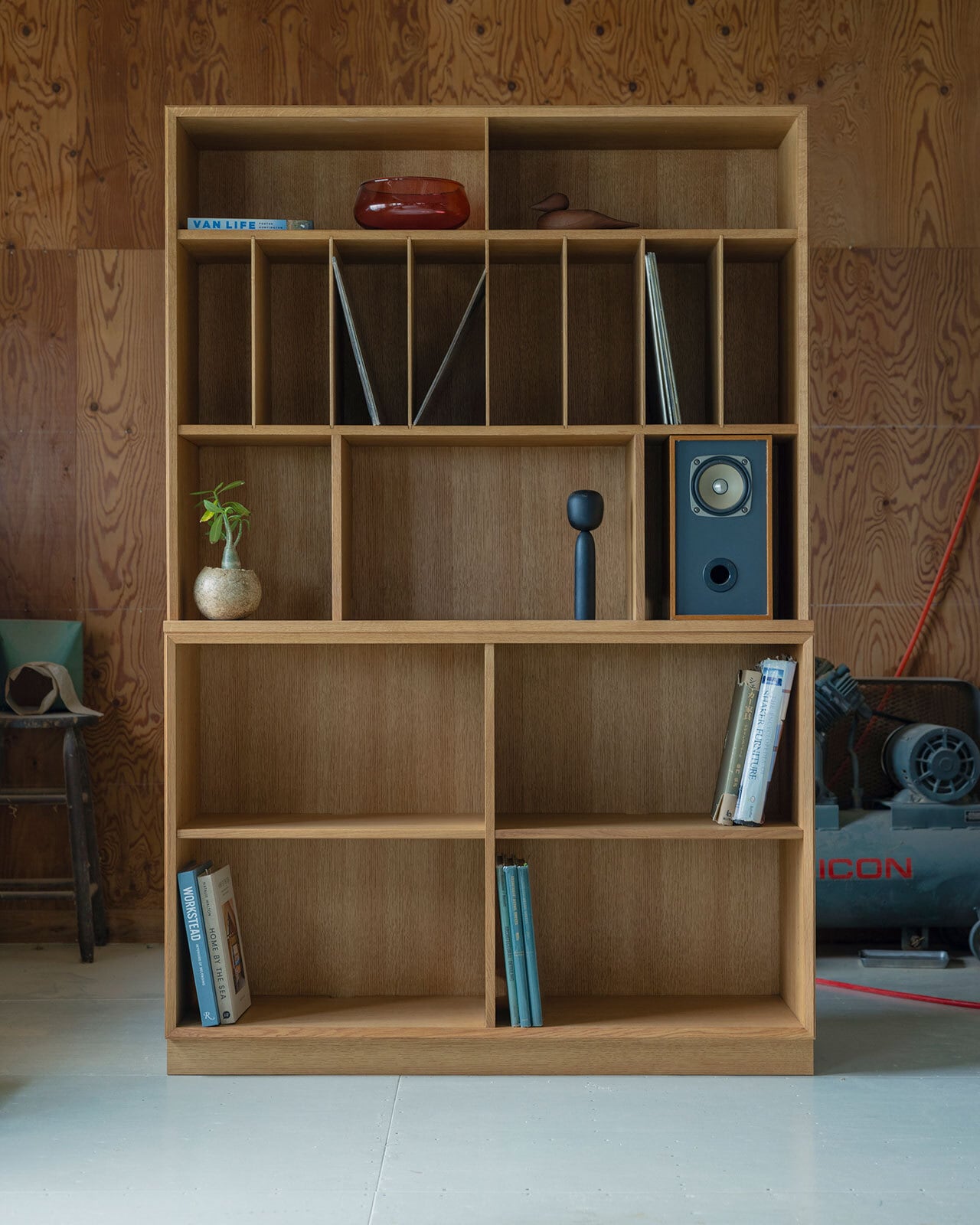 Breakfront DT300 | MOBLEY WORKS ONLINE SHOP｜モーブレーワークス