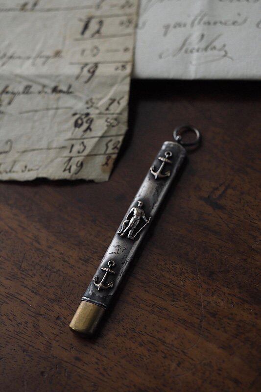 【訳アリ品】フランスアンティーク　ペンシル　ペンダント　シルバー　刻印あり フランス ペンシルホルダー-antique pencil case | アンティーク