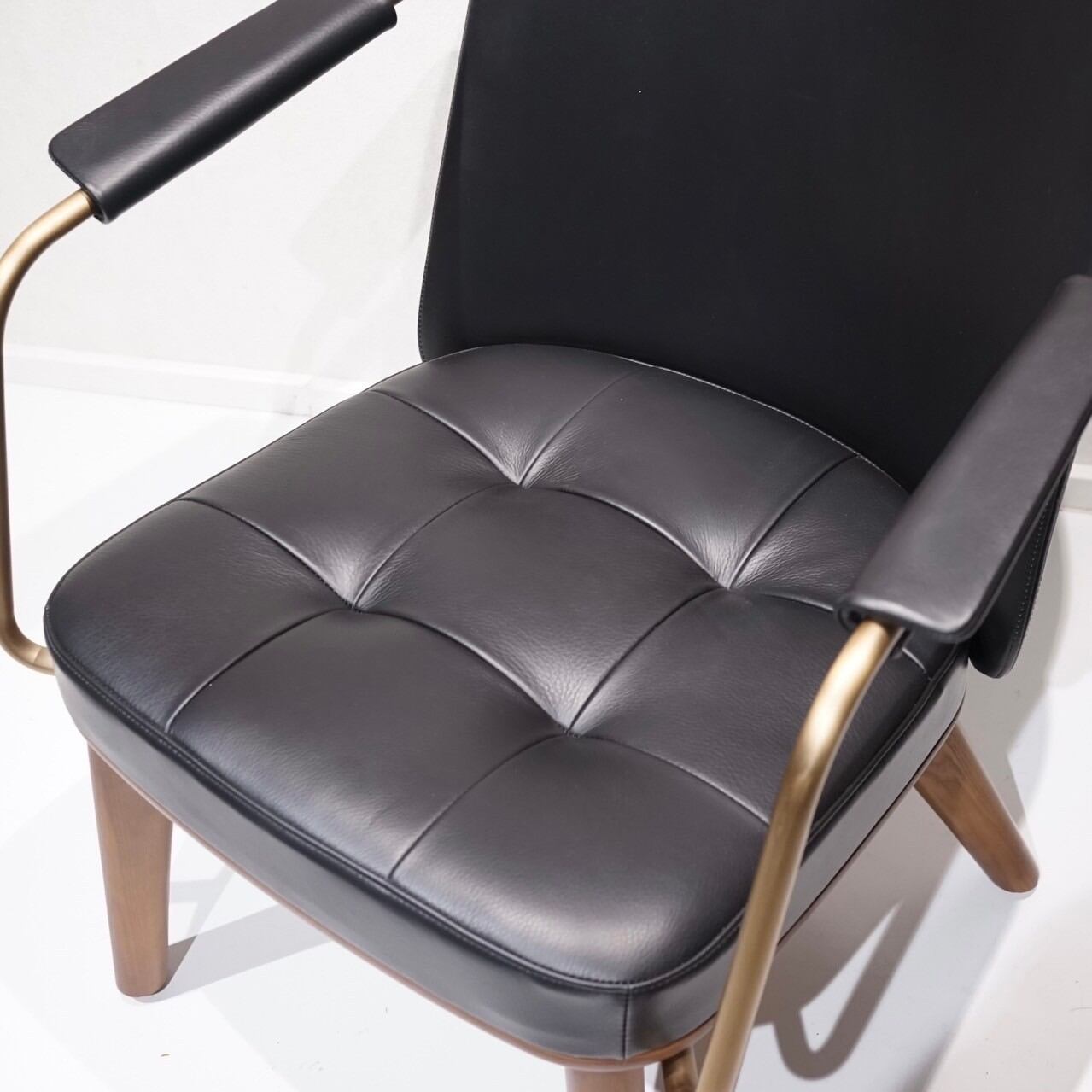 チェア　ステラワークス　ユーティリティ XSW-K8N020-WNBEDB1 66303367 全国配送可 コクヨ kokuyo 未使用品 Stellar Works ステラワークス Utility Lounge Chair