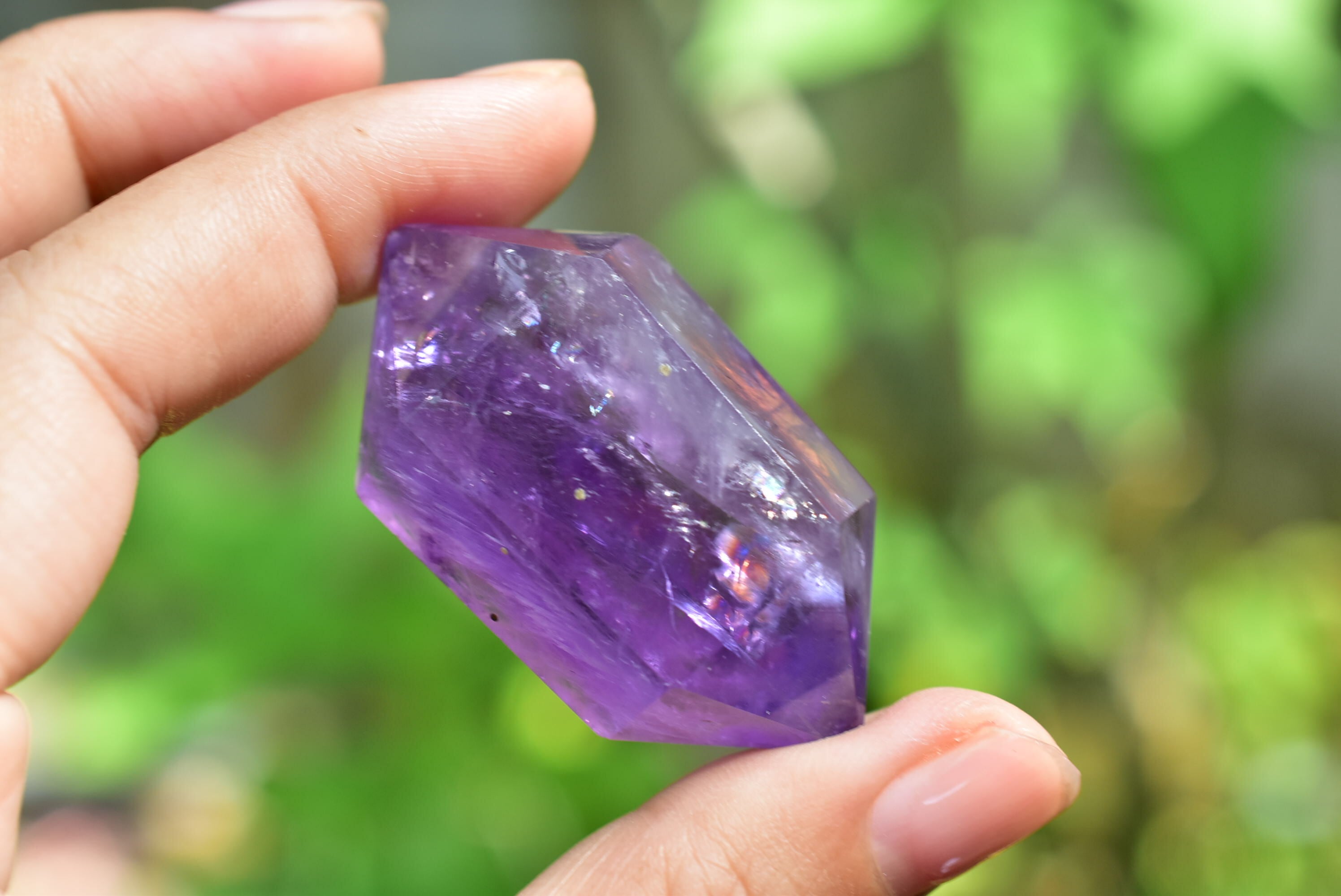 虹入りアメジスト ダブルポイント ame020 | Funky garuda Stone