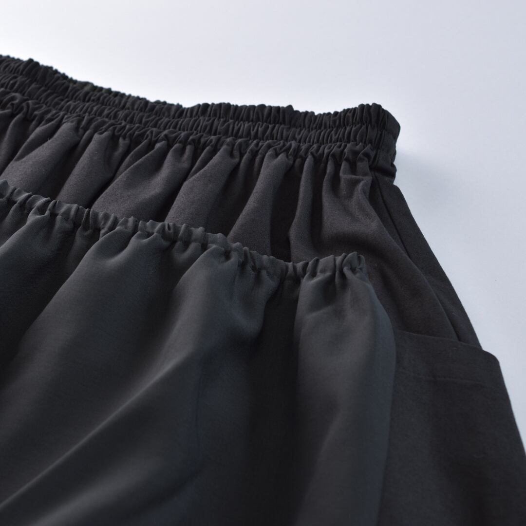 atelier naruse アトリエナルセ コットンパッチポケットスカート・ブラック