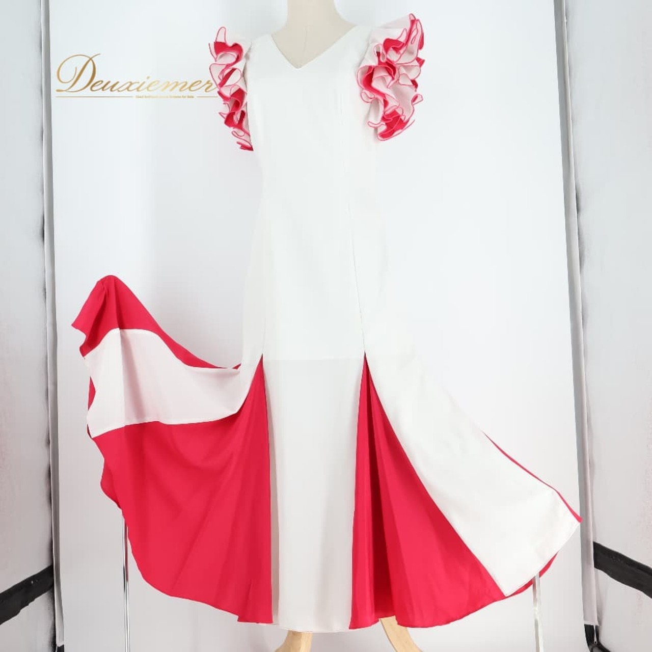 フラメンコ 衣装 creaciones Roal ドレス ワンピース ホワイト系 ピンク系 白 赤 ピンク ボランテ フリル 無地 ダンス パーティ 発表会 明るい レディース かわいい エレガント 舞台衣装 発表会衣装
