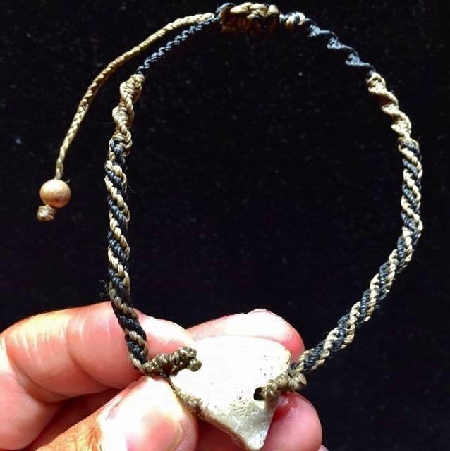 1) 北投石 ブレスレット(台湾産)