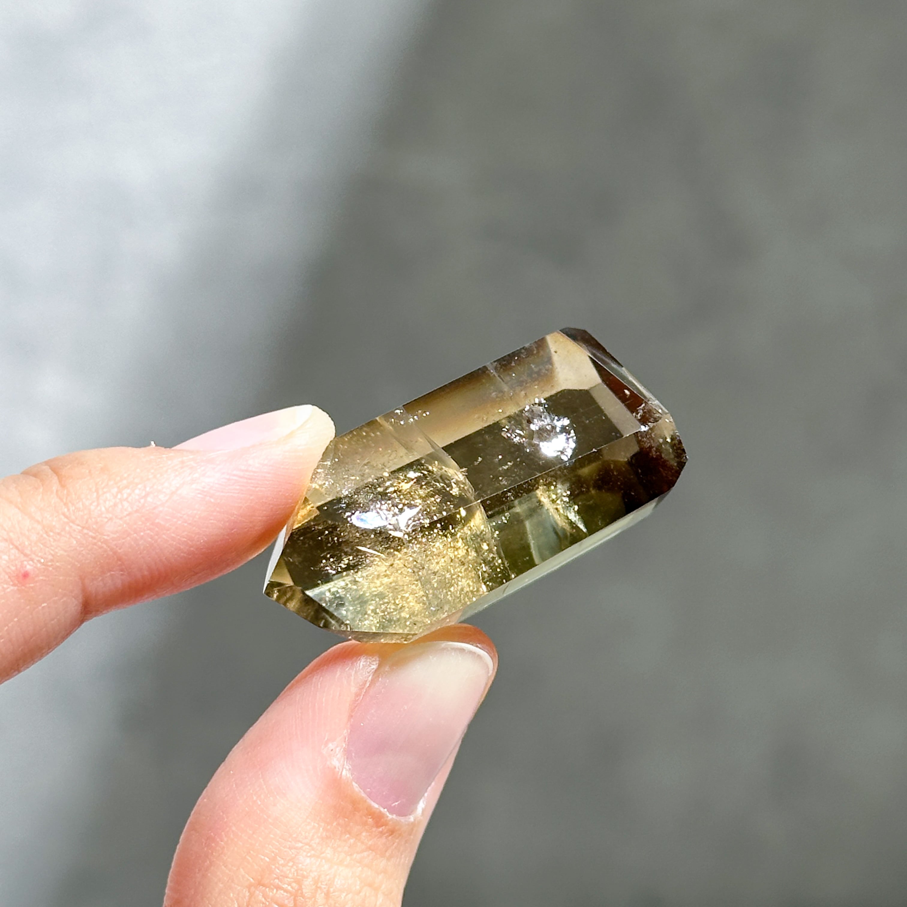 ファントム◎シトリン（黄水晶） タワー 62◇ Citrine ◇ 天然石・鉱物