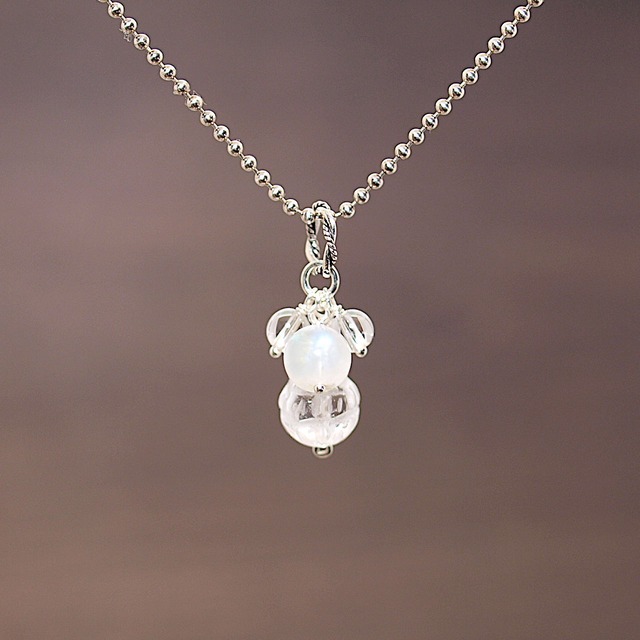 ロータス水晶＋レインボームーンストーン＋水晶ペンダントトップ