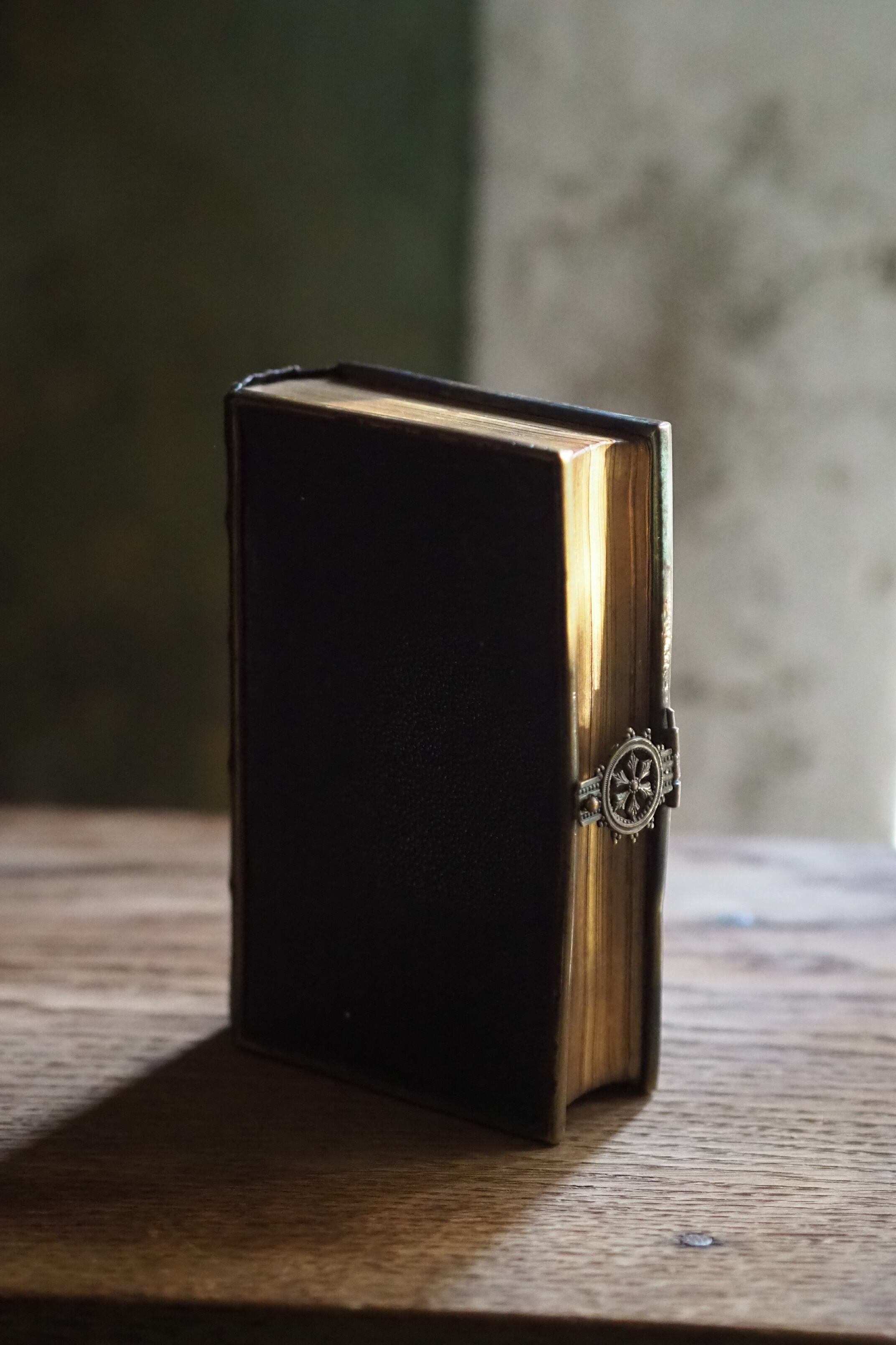 革装丁の祈祷書-antique prayer book | アンティーク.ヴィンテージ