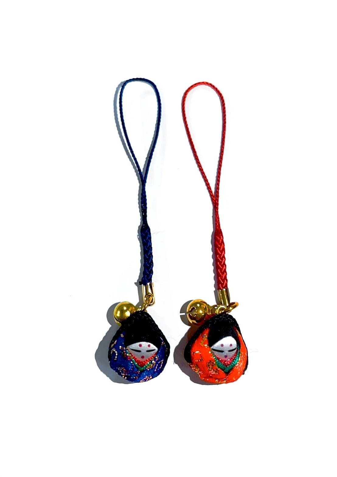 御守り 本日より新しい御守の授与を開始しました。ソフトテニス御守です。 ※尚