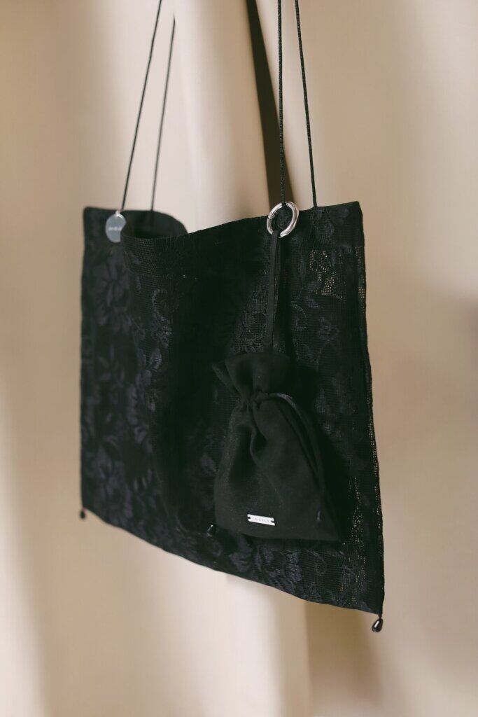 【12/中旬〜下旬入荷次第お届けのご予約】 CHIGNON/シニヨン レースバッグ&ミニ巾着 0066-786SH