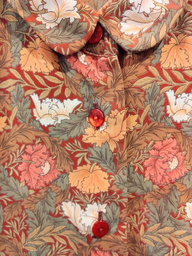 ウィリアムモリスみたいな花柄ブラウス/東京ブラウスメイドインジャパンビンテージMADEINJAPANVintage日本製洋服