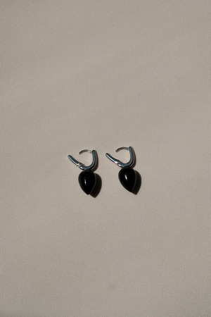 R.ALAGAN / DEWDROP STONE HOOPS / ONYX