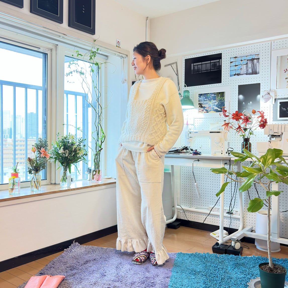 太うねコーデュロイ　フサフサワイドパンツ