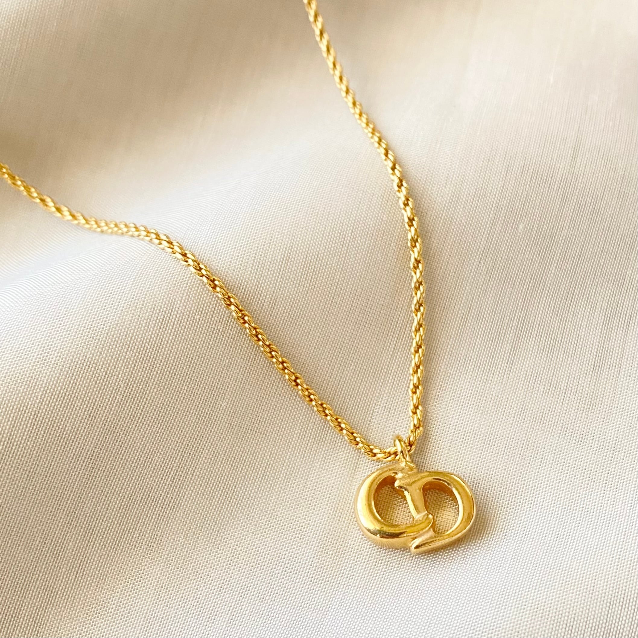 N7007】Christian Dior simple small CD necklace/クリスチャン N7007】Christian Dior simple small CD necklace/クリスチャン