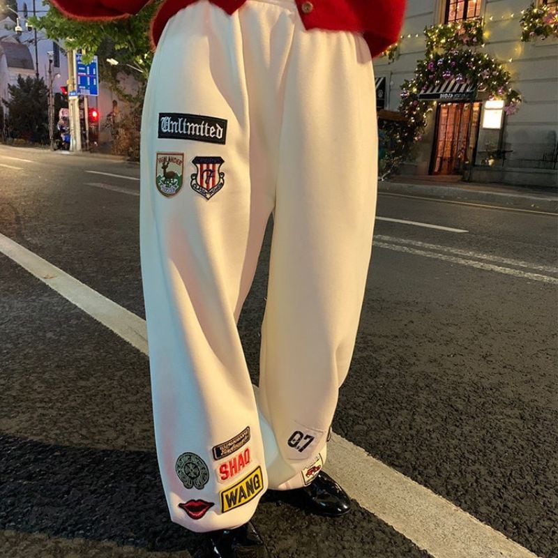 Embroidered patch wide sweatpants 00618