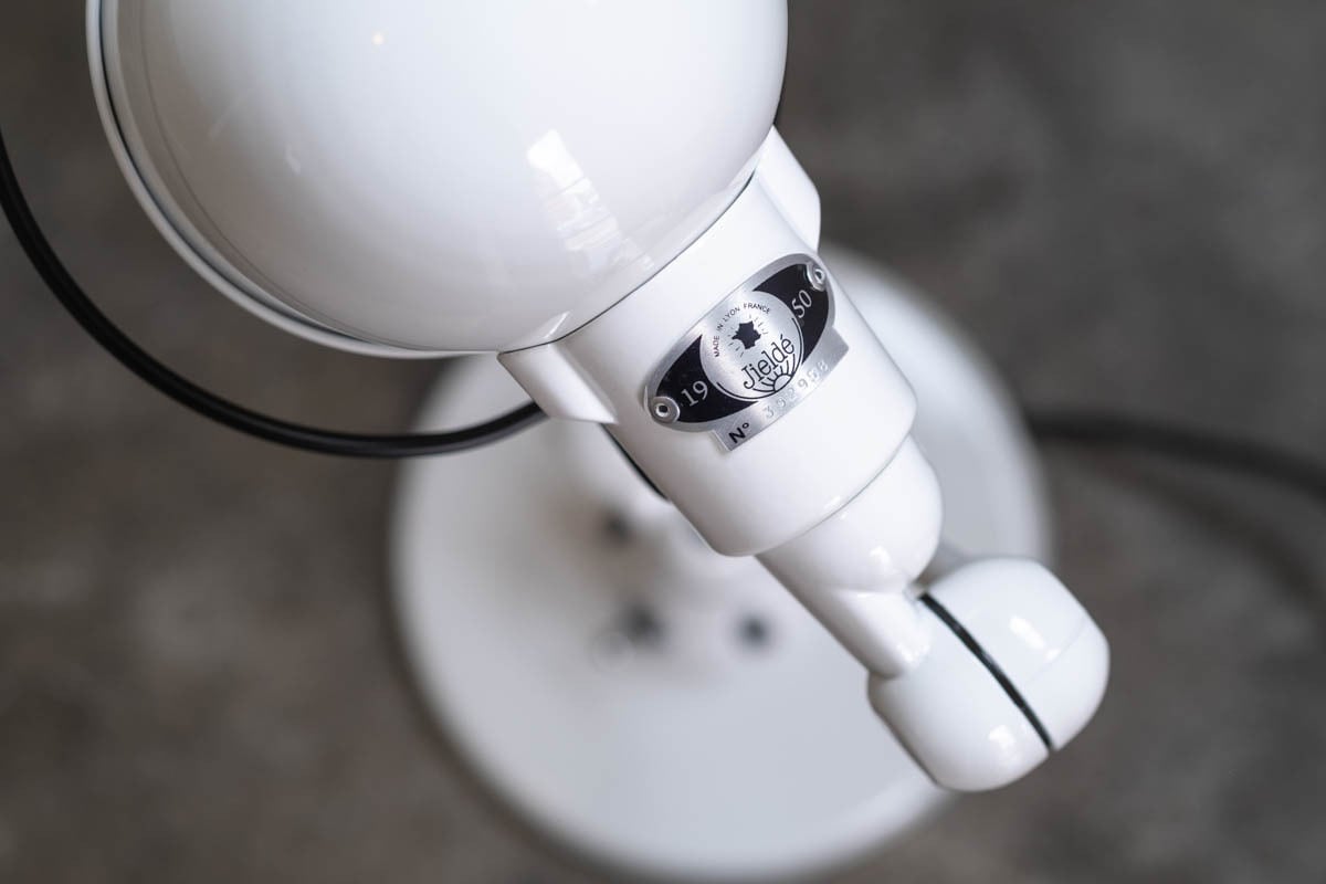 JIELDE/ 303 SIGNAL DESK LAMP_WHITE | KUHONJI GENERAL STORE ( 9GS )