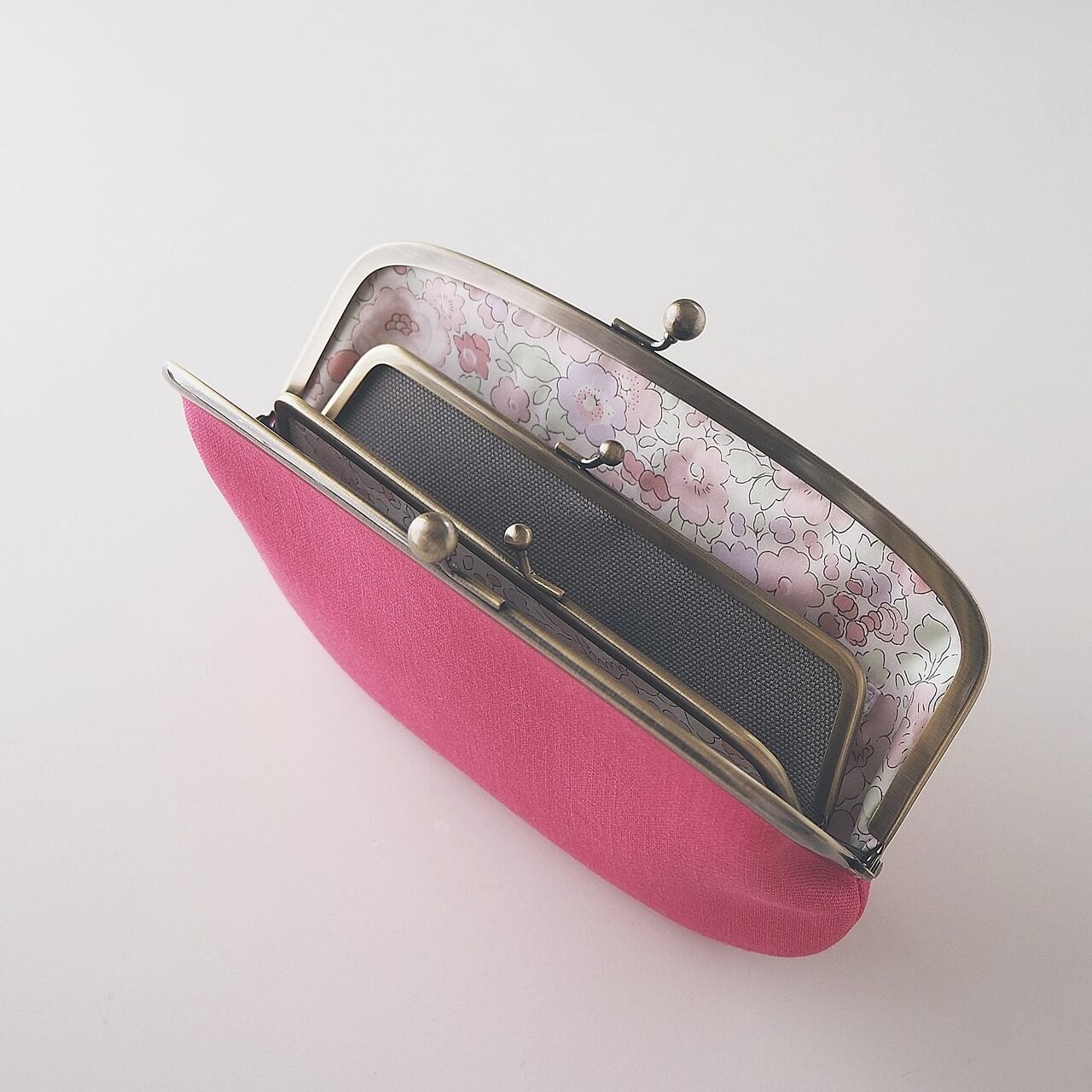 27色のくすみカラーリネンとお好きなリバティでオーダー□親子がま口長