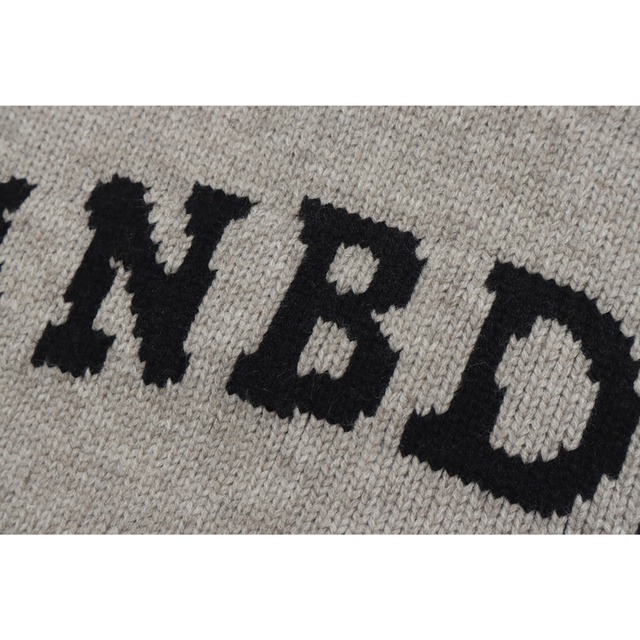 hooded logo knit　フード付きロゴニット　J0276