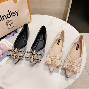 Tweed pearl pumps