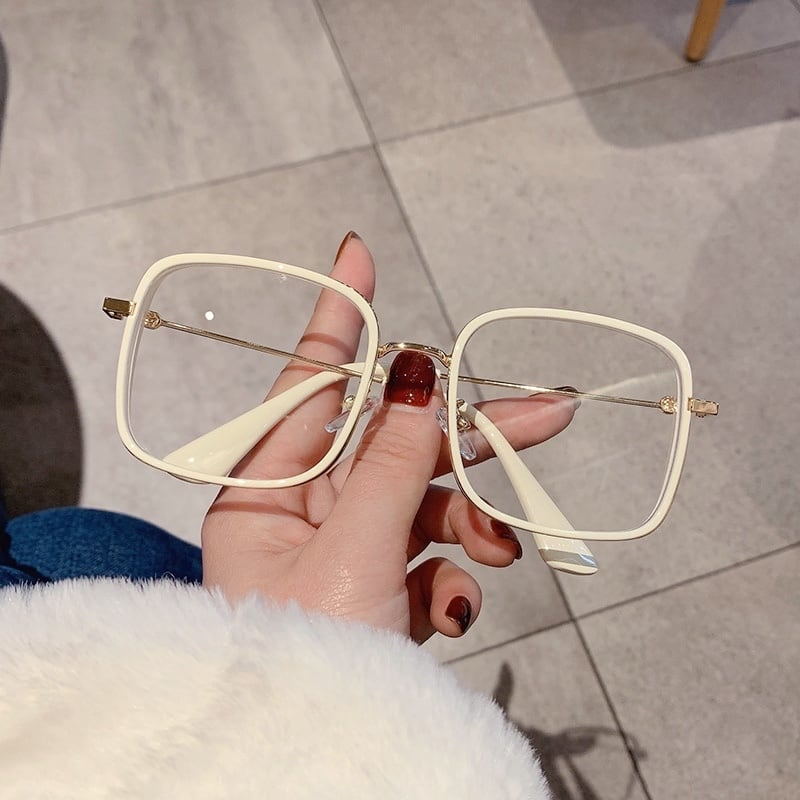 レッドベージュ ブルー ブラック・アイド・ピーズ45315931846