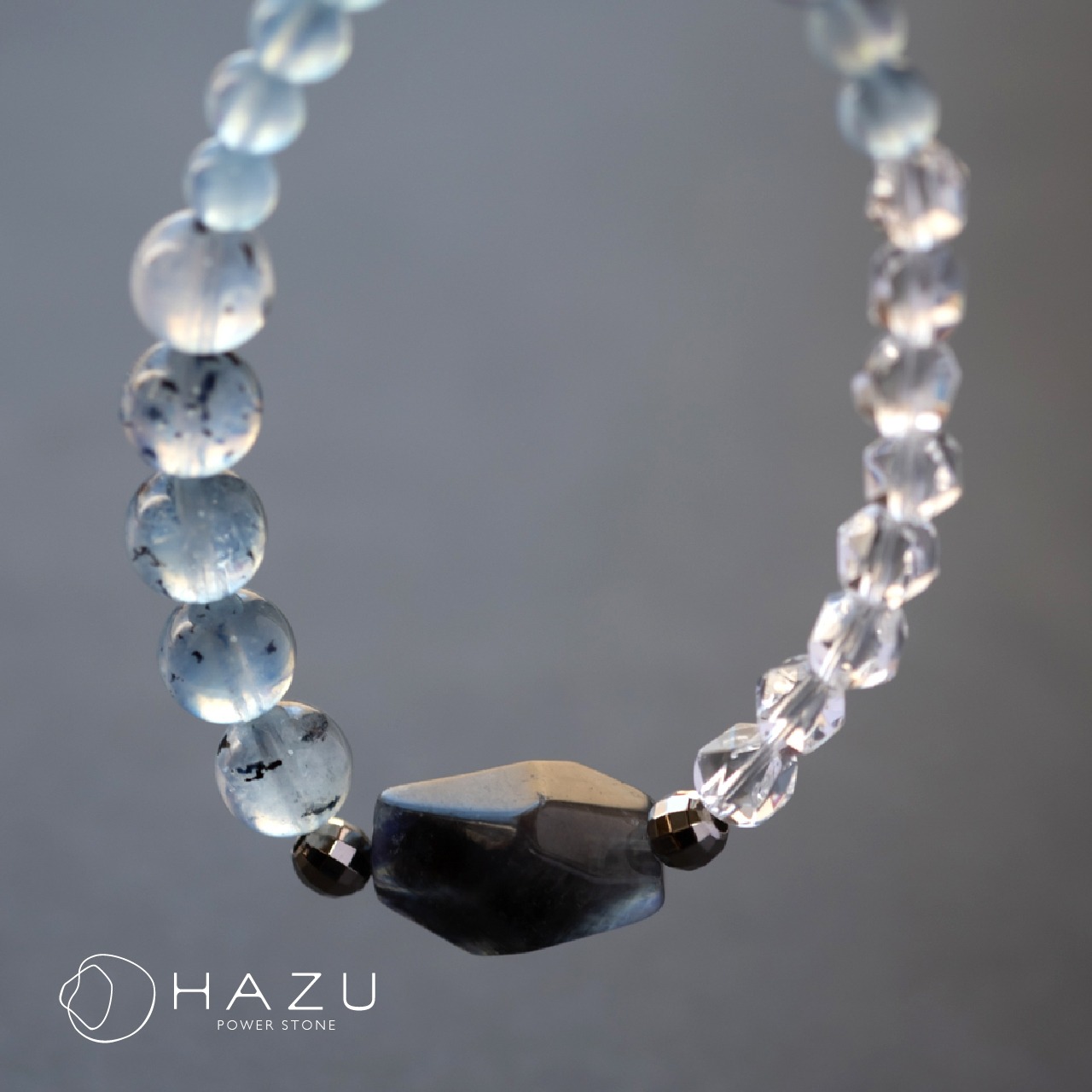 癒しと深海に宿る光［ブラックアクアマリン／アクアマリン／水晶］