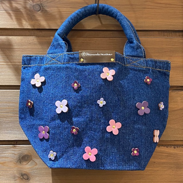 【限定価格￥3,960→￥2,970】No.844デニムランチバッグ(花色ピンクパープル)　