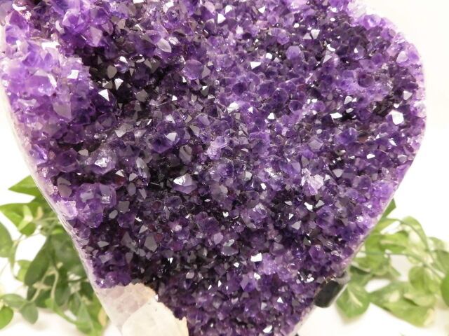 【送料無料】【高品質】 ウルグアイ産アメジスト no.1