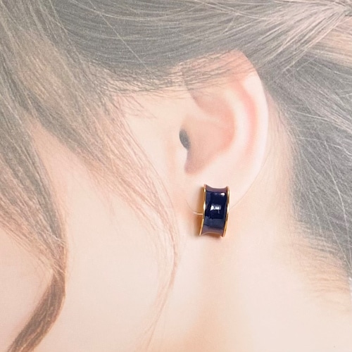 ピアス　NAVY CIRCLE