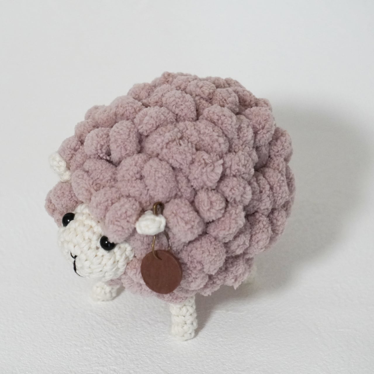 あみぐるみ ひつじ ベージュ | ざっかや風見鶏