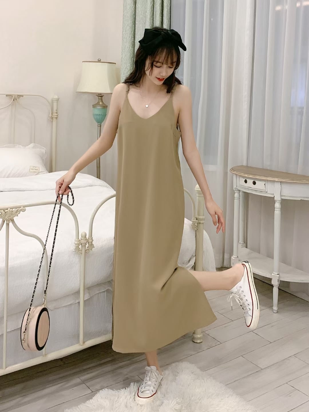 シンプルキャミワンピース   AJ−33287-2103