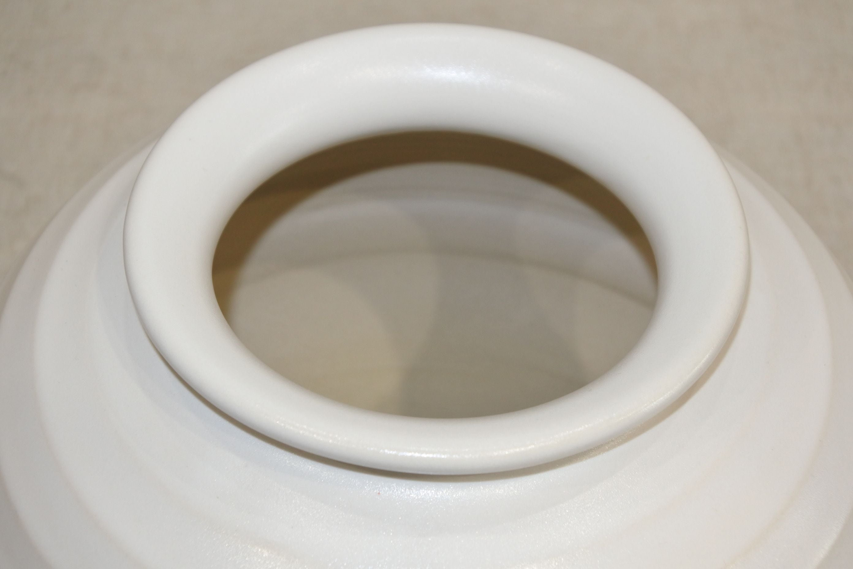 Item55 壺 白（White） | うめの花器店オンラインストア