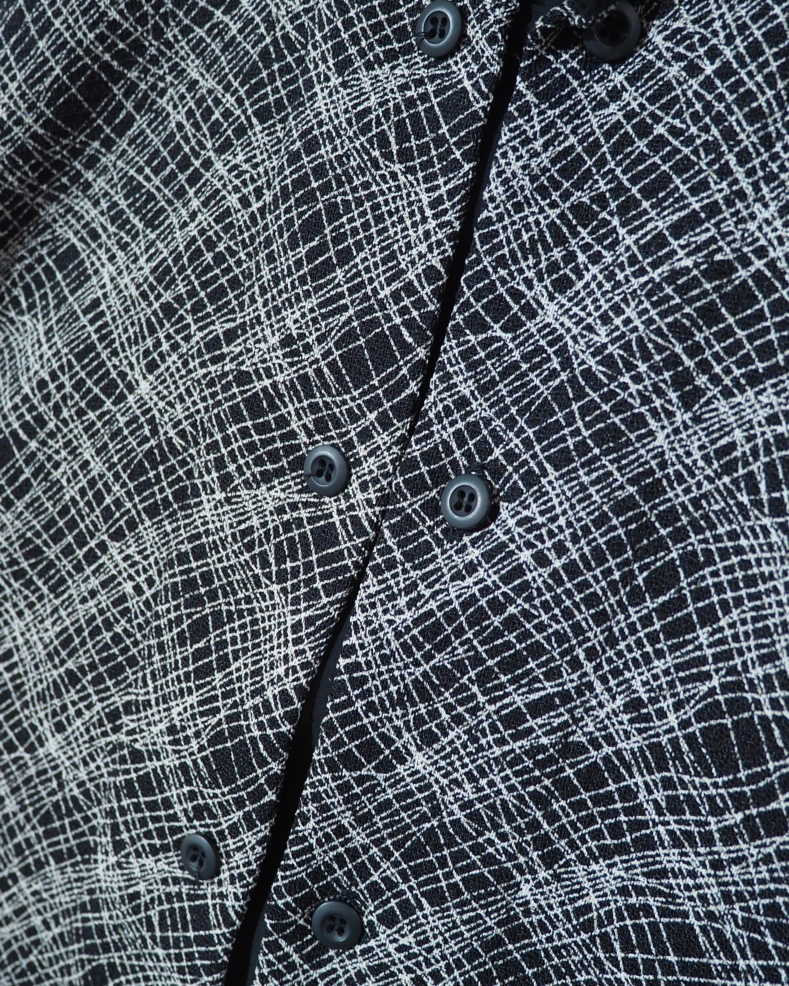 1980 - 90s ” 畝り ” Geometric Mode pattern vintage No collar Shirt