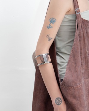 wood disc wide cuff