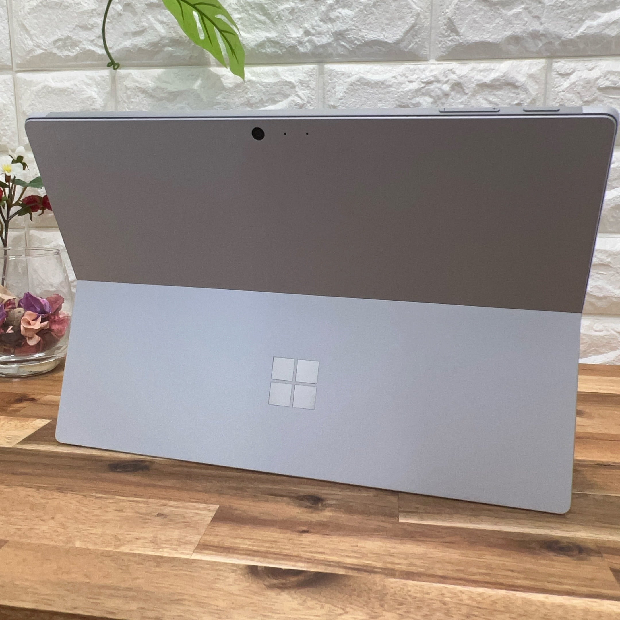 美品】Surface Pro 6 黒☘Core i5第8世代 ☘爆速SSD搭載 | ほん 美品】Surface Pro 6 黒☘Core i5第8世代 ☘爆速SSD搭載 | ほん